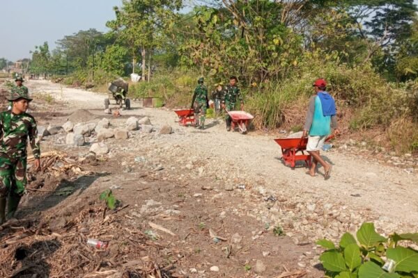 Peran Kodim 0726/Sukoharjo dan Satgas TMMD dalam Pembangunan Talud Parangjoro
